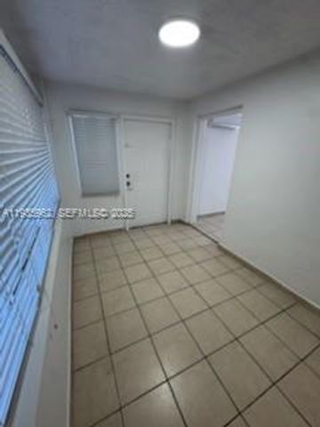 290 NW 45th Ave ., Miami, FL 33126