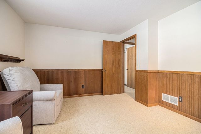 4231 Redbush Drive Sw, Grandville City, MI 49418