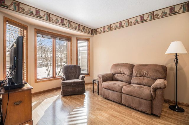 4231 Redbush Drive Sw, Grandville City, MI 49418