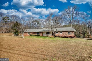 1812 Oak Spring Street, Statham, GA 30666
