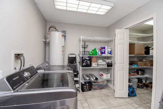 10139 Rustic Rock Road, La Porte, TX 77571