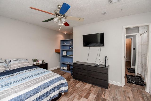 10139 Rustic Rock Road, La Porte, TX 77571