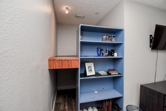 10139 Rustic Rock Road, La Porte, TX 77571