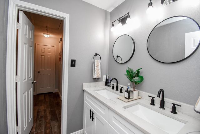 10139 Rustic Rock Road, La Porte, TX 77571