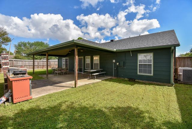 10139 Rustic Rock Road, La Porte, TX 77571