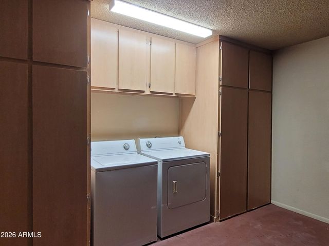3910 E SHOMI Street, Phoenix, AZ 85044