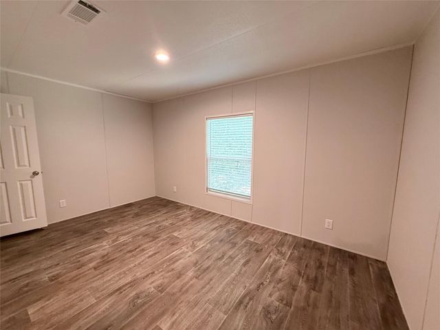 1032 Meridian, Livingston, TX 77351