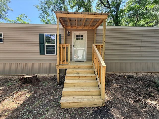 1032 Meridian, Livingston, TX 77351