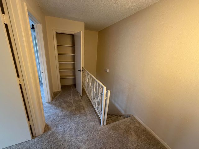 12009 Stilwell Drive NE APT B, Albuquerque, NM 87112