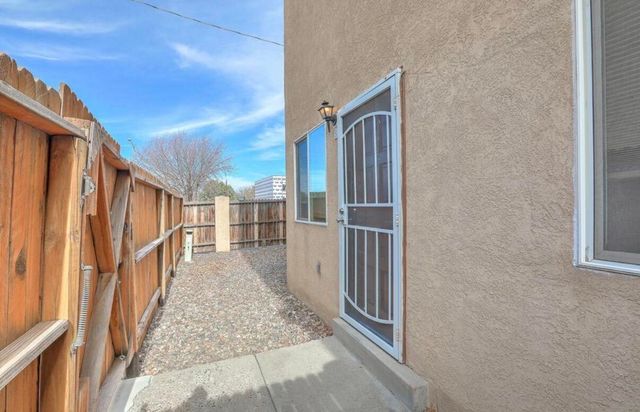 12009 Stilwell Drive NE APT B, Albuquerque, NM 87112