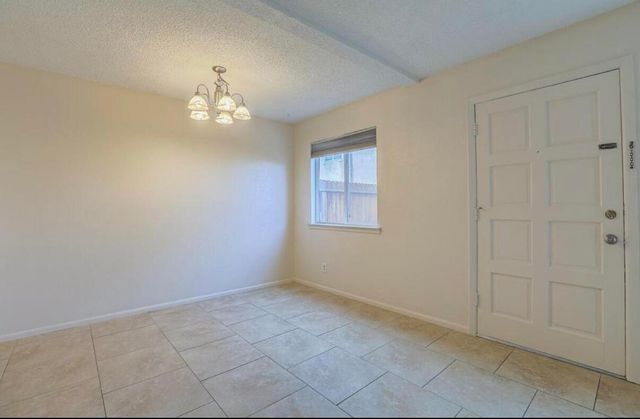 12009 Stilwell Drive NE APT B, Albuquerque, NM 87112