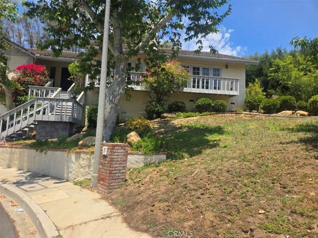 22755 Dale Court, Chatsworth, CA 91311