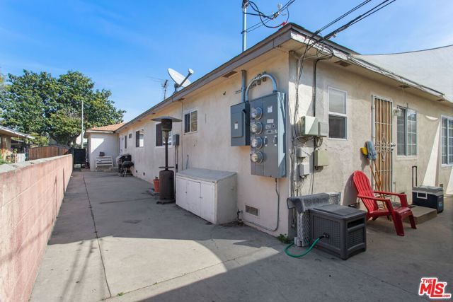 1624 W Summit Street, Long Beach, CA 90810
