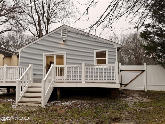 122 W 6th Street, Howell, NJ 07731