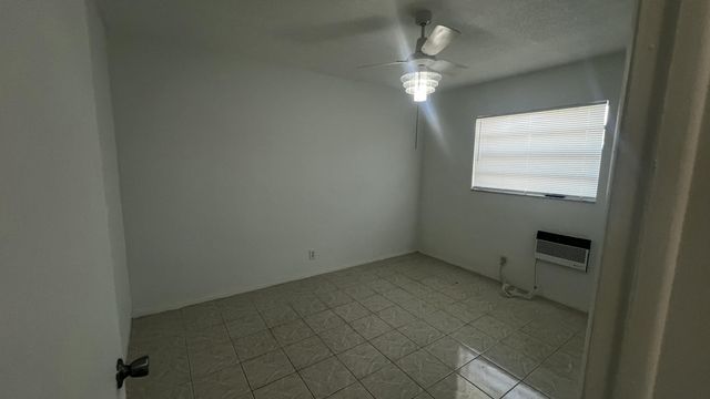 13 NE 2nd Avenue 201, Dania Beach, FL 33004