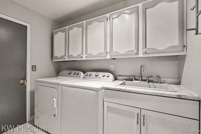 33704 Roselawn Street, Chesterfield, MI 48047