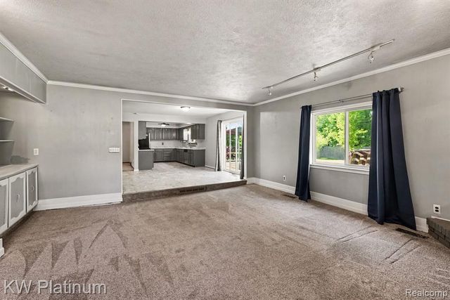 33704 Roselawn Street, Chesterfield, MI 48047