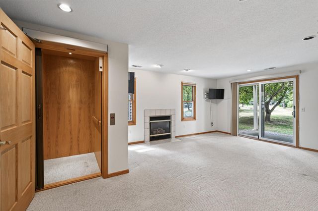 4238 Boulder Ridge Point, Eagan, MN 55122