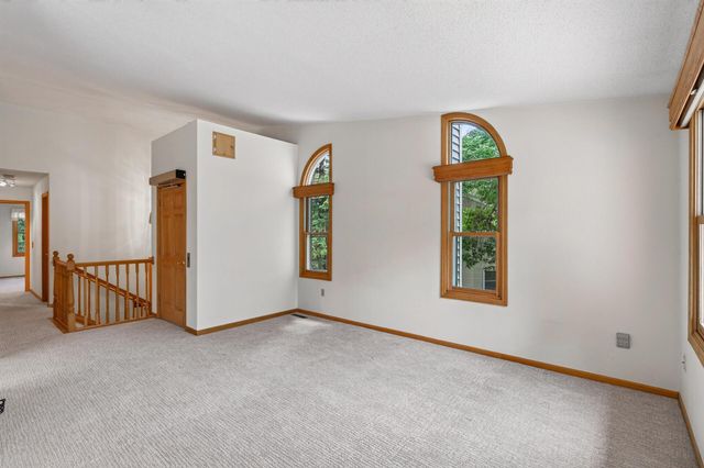4238 Boulder Ridge Point, Eagan, MN 55122