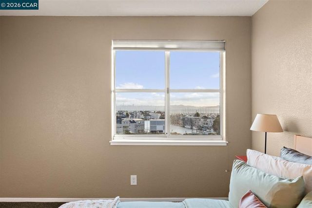 1300 Quarry Ct 412, Richmond, CA 94801