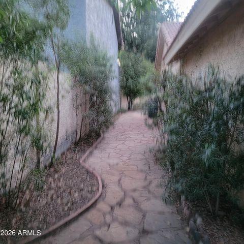 5605 S SPINNAKER Road, Tempe, AZ 85283