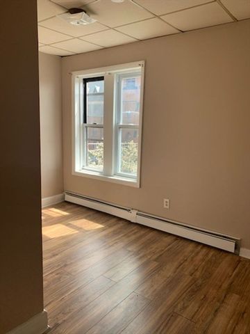 93 South Broadway St 5, Lawrence, MA 01843