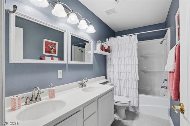 1028 Spring Pond Court, Henderson, NV 89002