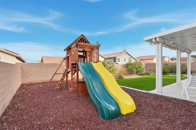 1028 Spring Pond Court, Henderson, NV 89002