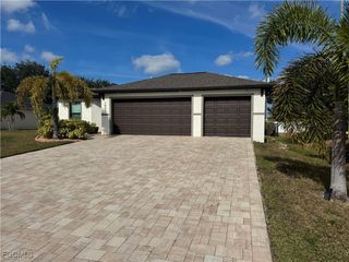 1905 NE 18th ST, Cape Coral, FL 33909