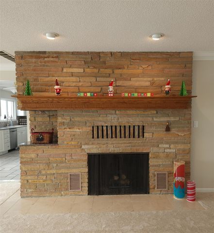 304 N Market Street, Update, MI 48039