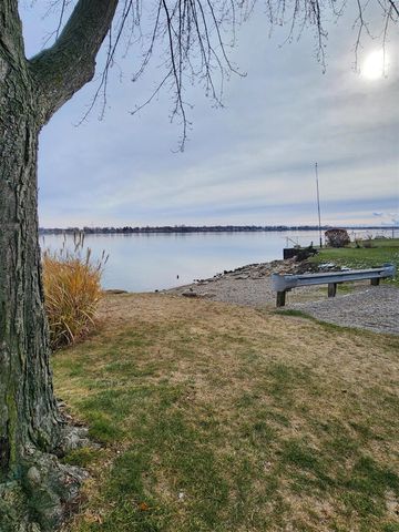 304 N Market Street, Update, MI 48039