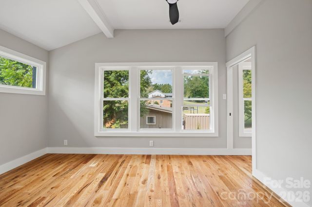 65 Dogwood Grove, Asheville, NC 28805