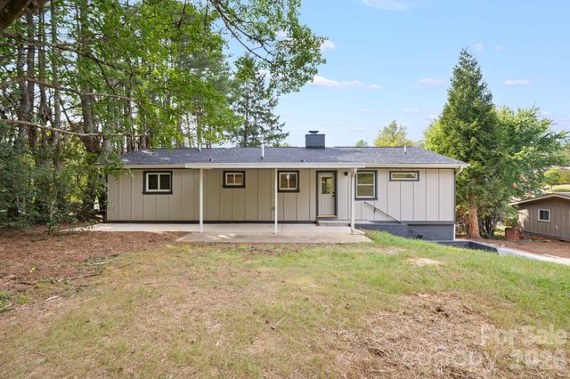 65 Dogwood Grove, Asheville, NC 28805
