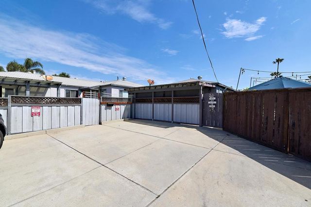 712 S Myers Street, Oceanside, CA 92054