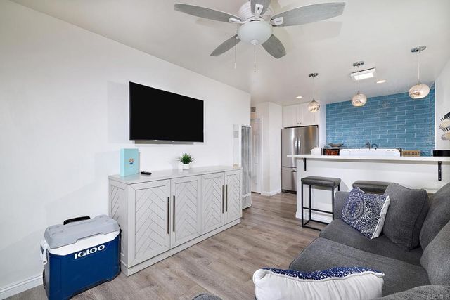712 S Myers Street, Oceanside, CA 92054