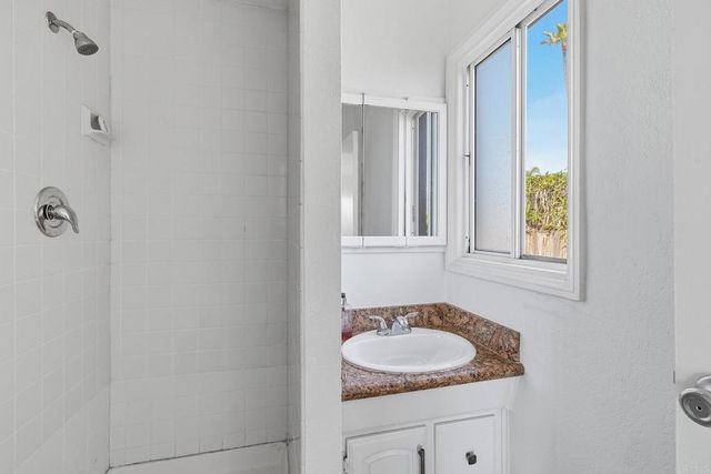 712 S Myers Street, Oceanside, CA 92054