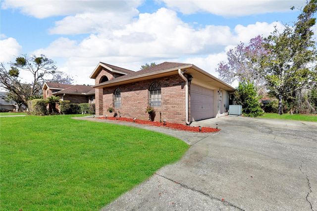 508 BROKENSHIRE DRIVE, Debary, FL 32713