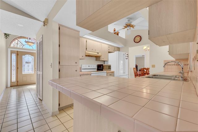 508 BROKENSHIRE DRIVE, Debary, FL 32713