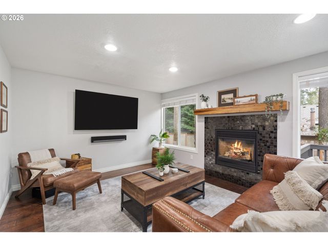 1659 OAK St, Lake Oswego, OR 97034