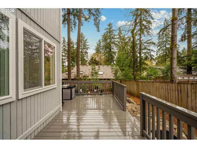 1659 OAK St, Lake Oswego, OR 97034
