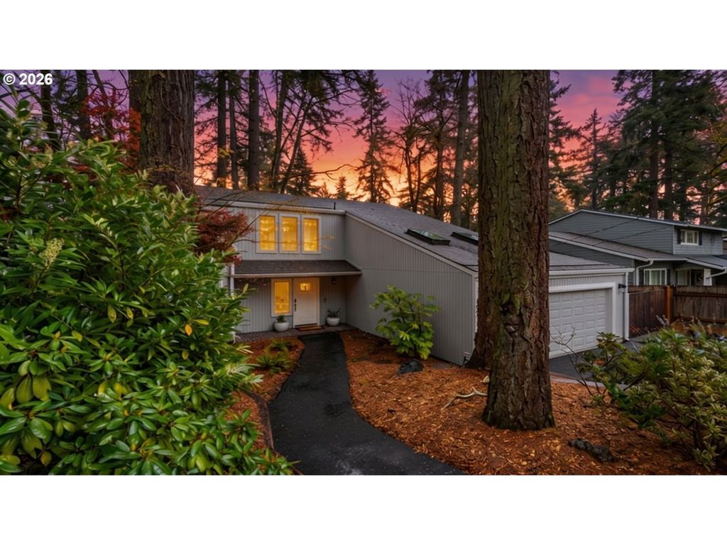 1659 OAK St, Lake Oswego, OR 97034