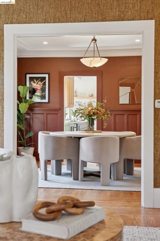 1170 Colusa Ave, Berkeley, CA 94707