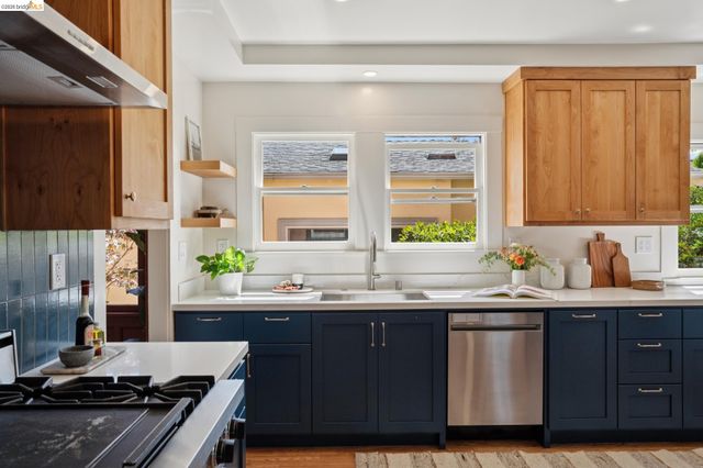 1170 Colusa Ave, Berkeley, CA 94707