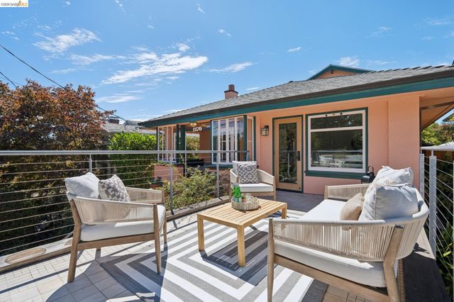 1170 Colusa Ave, Berkeley, CA 94707