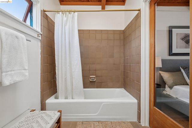 1170 Colusa Ave, Berkeley, CA 94707