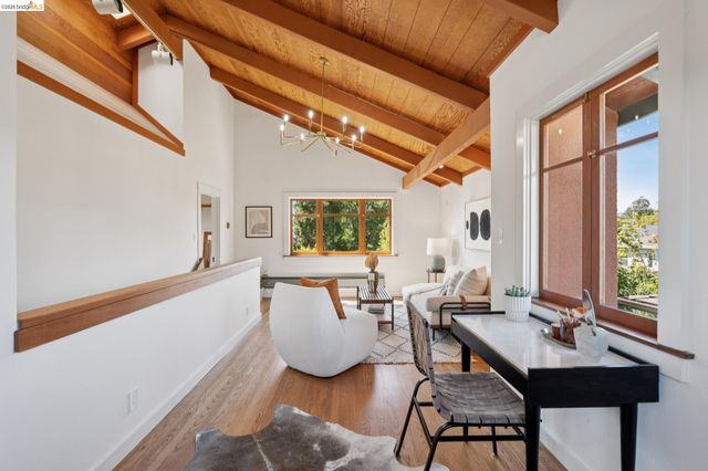 1170 Colusa Ave, Berkeley, CA 94707