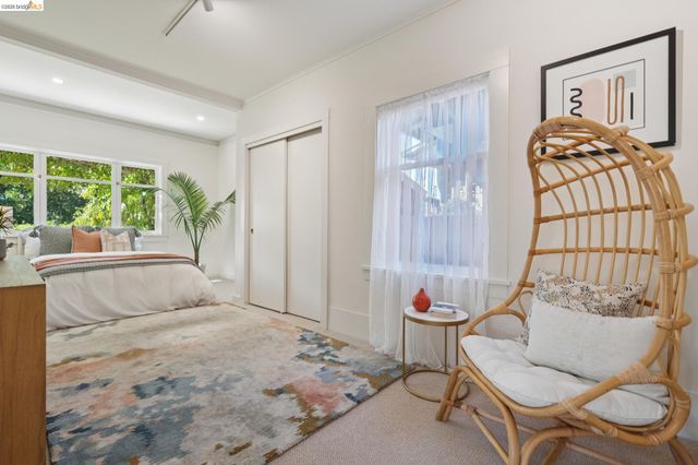 1170 Colusa Ave, Berkeley, CA 94707