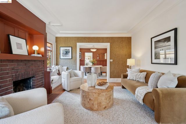 1170 Colusa Ave, Berkeley, CA 94707