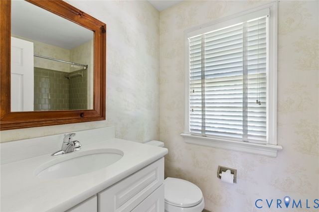 11520 Ivywood Rd, Chesterfield, VA 23831
