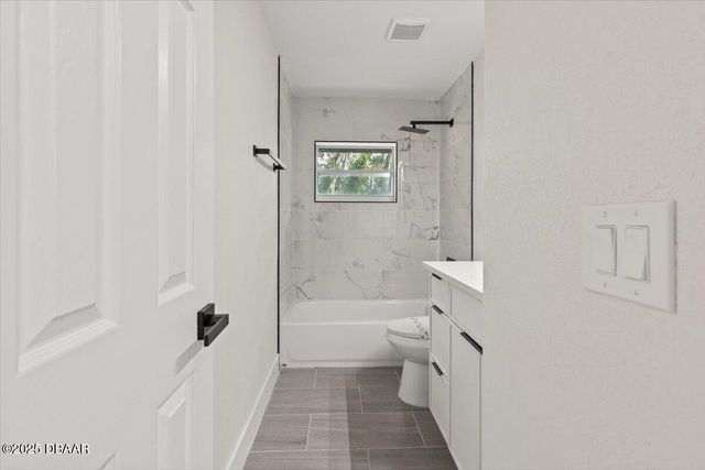 6114 Palmas Drive, Port Orange, FL 32127